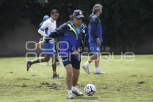 ENTRENAMIENTO PUEBLA FC. FÚTBOL