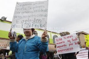 MARCHA MAESTROS PUEBLA