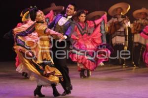 BALLET FOLKLORICO DE AMALIA HERNÁNDEZ