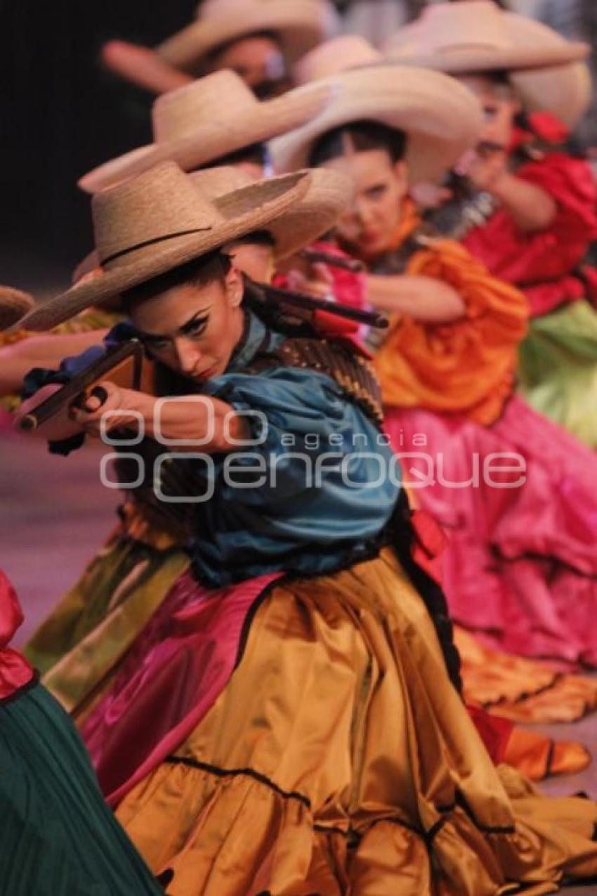 BALLET FOLKLORICO DE AMALIA HERNÁNDEZ