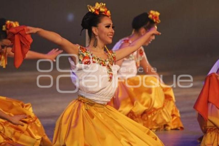 BALLET FOLKLORICO DE AMALIA HERNÁNDEZ