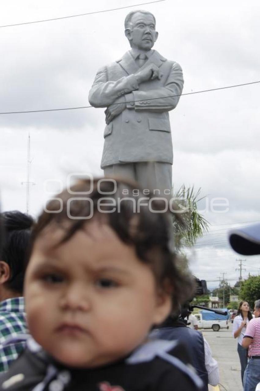 INAUGURACIÓN ESTATUA EN VENUSTIANO CARRANZA