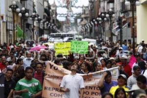 MARCHA MAESTROS Y 28 DE OCTUBRE