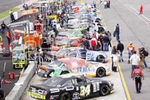 FECHA 12.CARRERA NASCAR TOYOTA SERIES