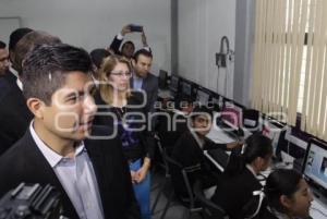 RIVERA INAUGURÓ AULA DE MEDIOS