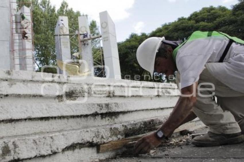 REMOZAMIENTO DE MONUMENTO A LOS NIÑOS HÉROES