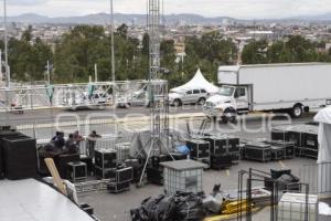 MONTAJE ESCENARIO FUERTES. FIESTAS PATRIAS