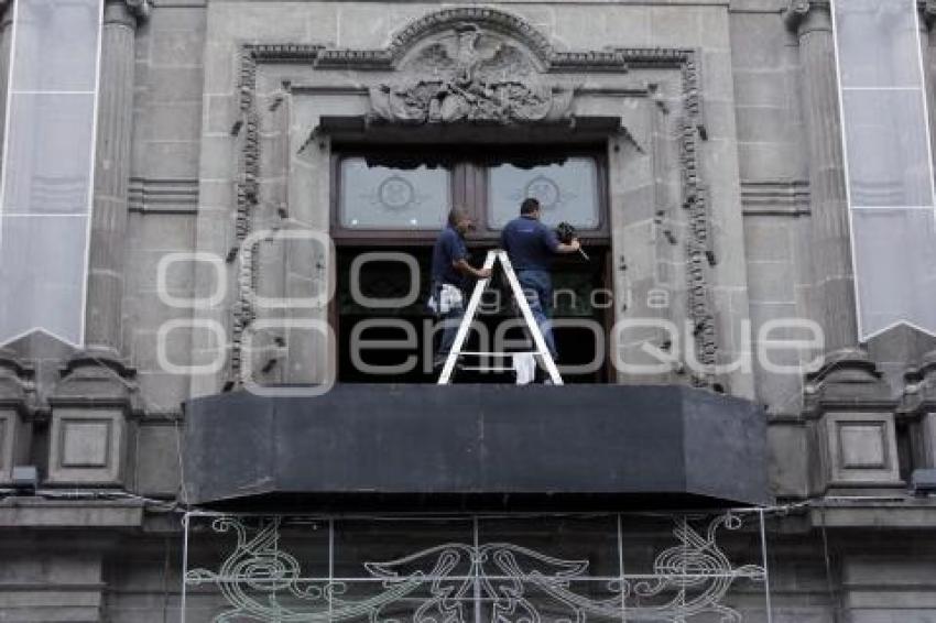 PREPARATIVOS GRITO. AYUNTAMIENTO