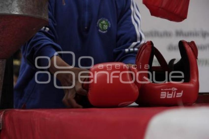 TORNEO DE BOXEO LOS BARRIOS