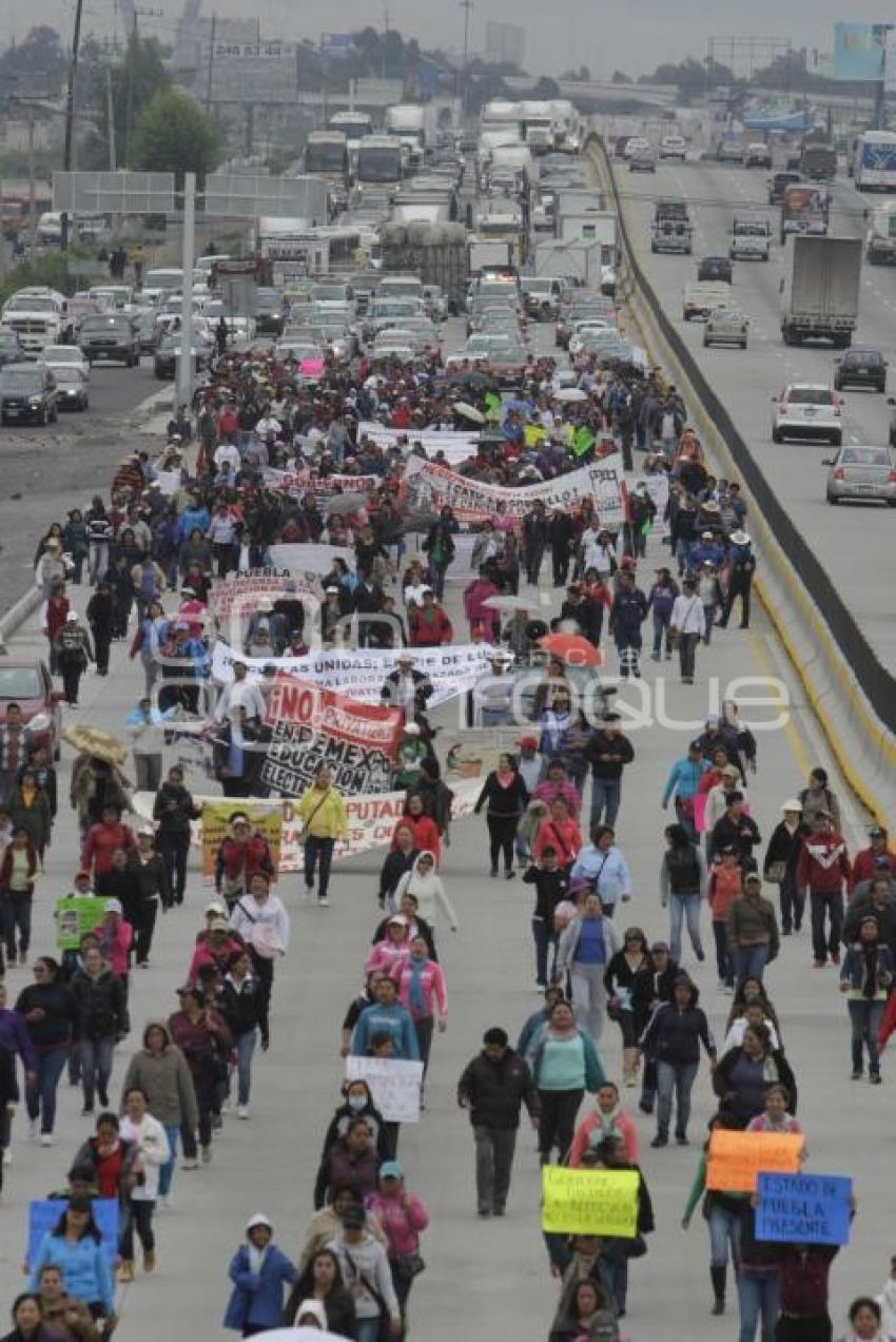 MANIFESTACIÓN DE MAESTROS