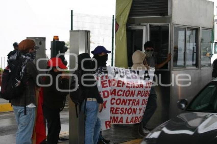 MANIFESTACIÓN DE MAESTROS