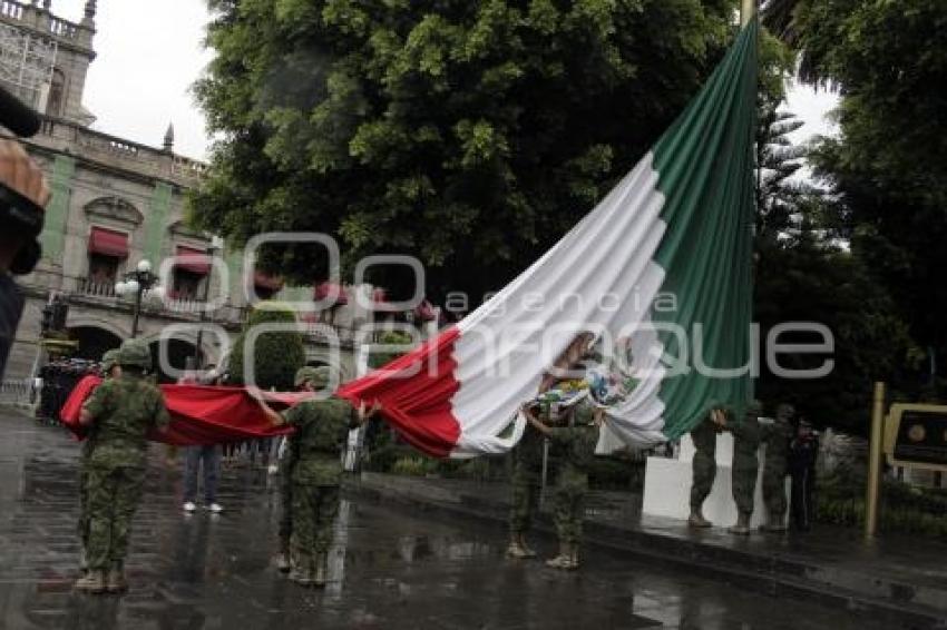 IZAMIENTO DE BANDERA