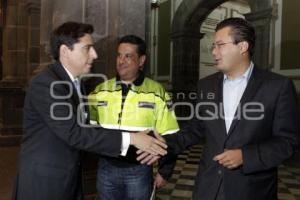 PRESENTAN CENTRO DE ACOPIO