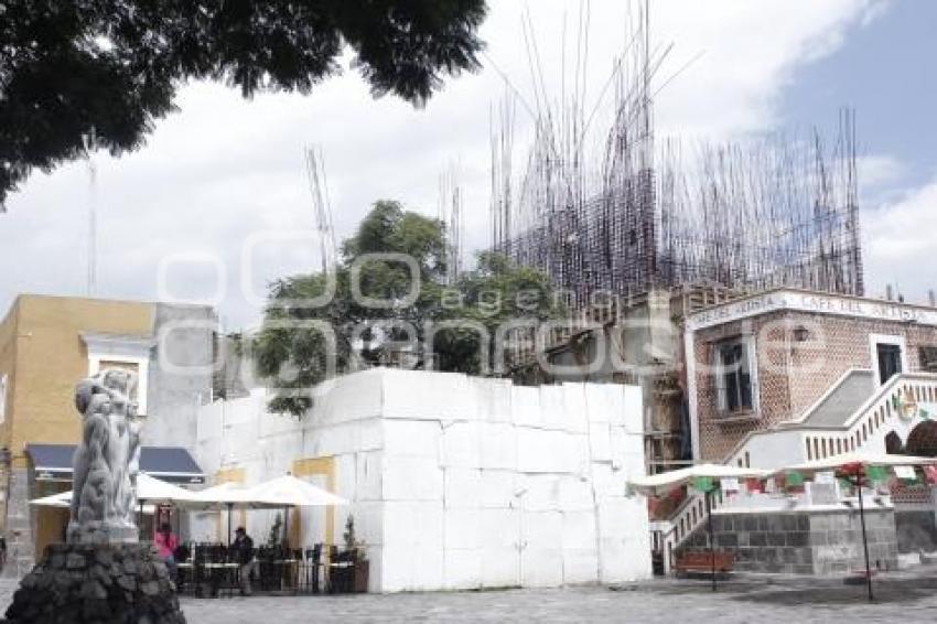 TELEFÉRICO. BARRIO DE ARTISTA