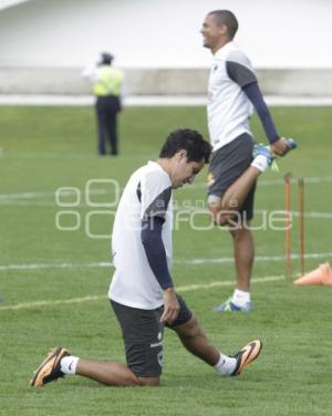 ENTRENA RAYADOS DE MONTERREY EN PUEBLA