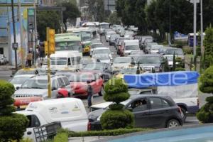 EMBOTELLAMIENTOS Y CAOS VIAL POR MANIFESTACIÓN