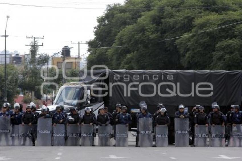 CONATO DE BRONCA ENTRE MAESTROS Y GRANADEROS