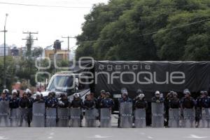CONATO DE BRONCA ENTRE MAESTROS Y GRANADEROS