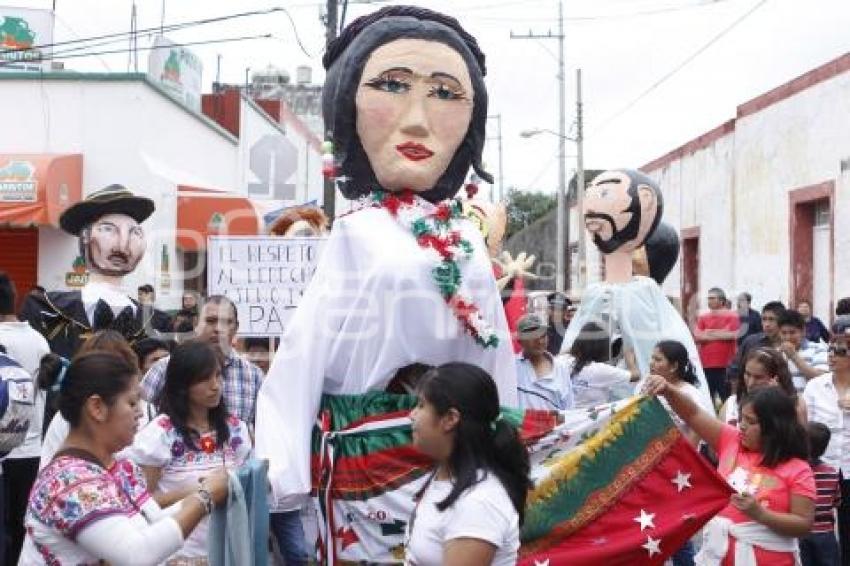 DESFILE DE LAS MOJIGANGAS