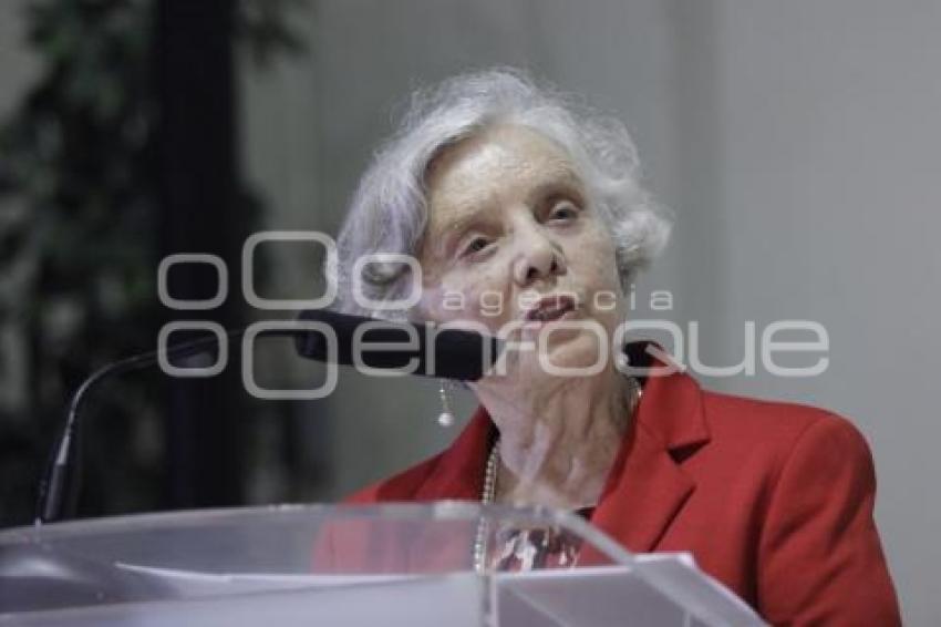CONFERENCIA ELENA PONIATOWSKA