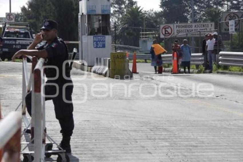 CIERRAN CASETA DE AMOZOC POBLADORES DE SAN MIGUEL ESPEJO