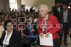 CONFERENCIA ELENA PONIATOWSKA