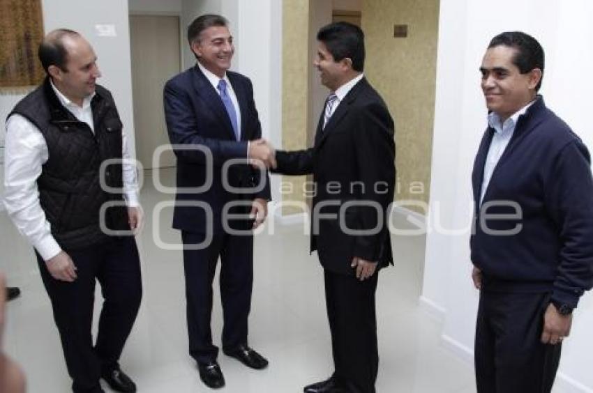 RIVERA PÉREZ Y GALI FAYAD . TRANSICIÓN