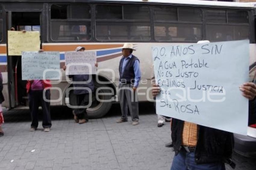 MANIFESTACIÓN SANTA ROSA OCOTITLÁN