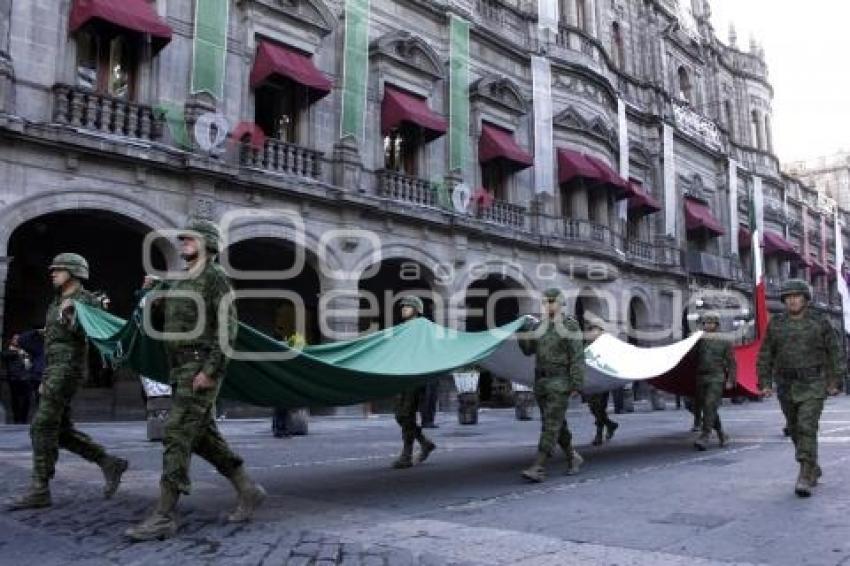 IZAMIENTO BANDERA