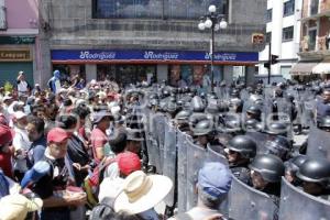 MANIFESTACIÓN DE MAESTROS