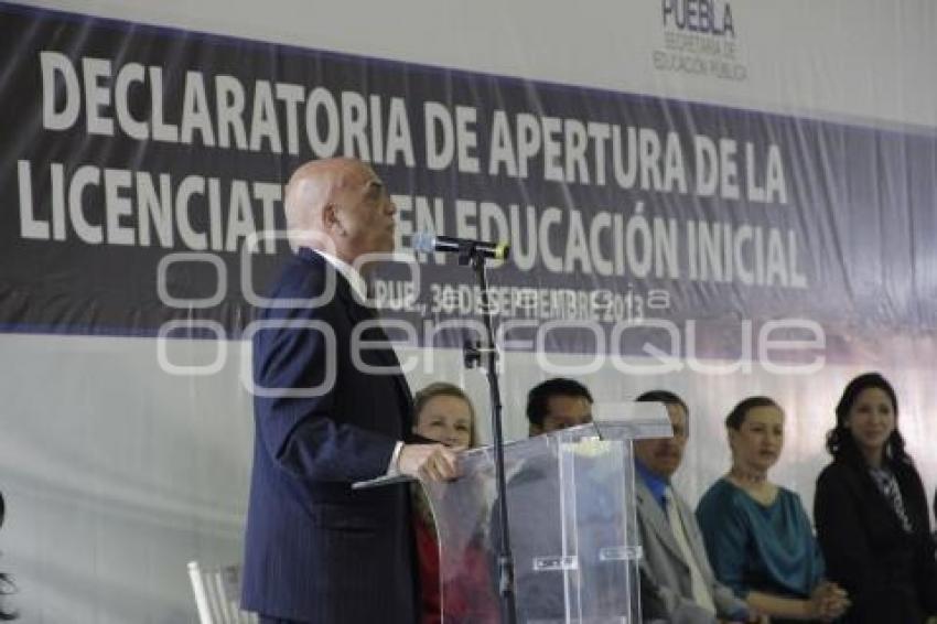 COMIENZA LICENCIATURA EN EDUCACIÓN INICIAL