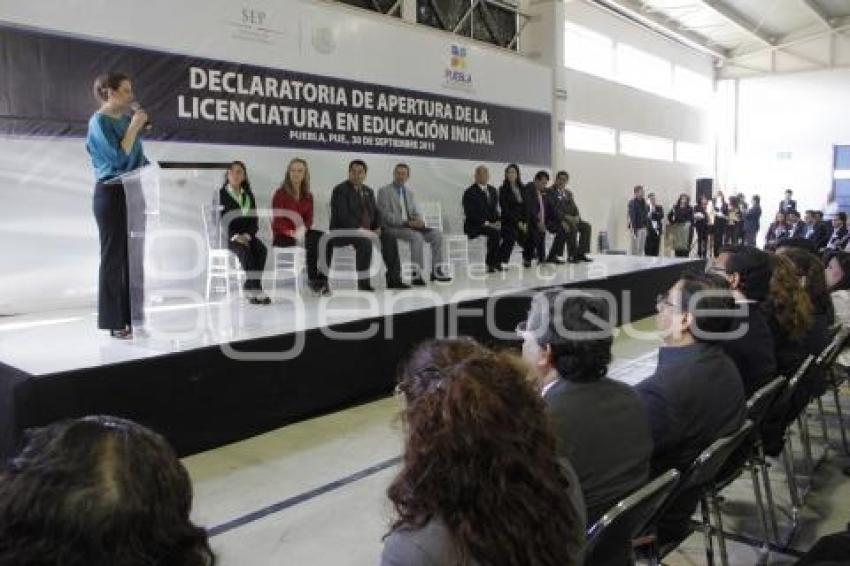 COMIENZA LICENCIATURA EN EDUCACIÓN INICIAL
