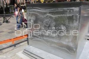 CONTENEDORES DE BASURA EN EL ZÓCALO