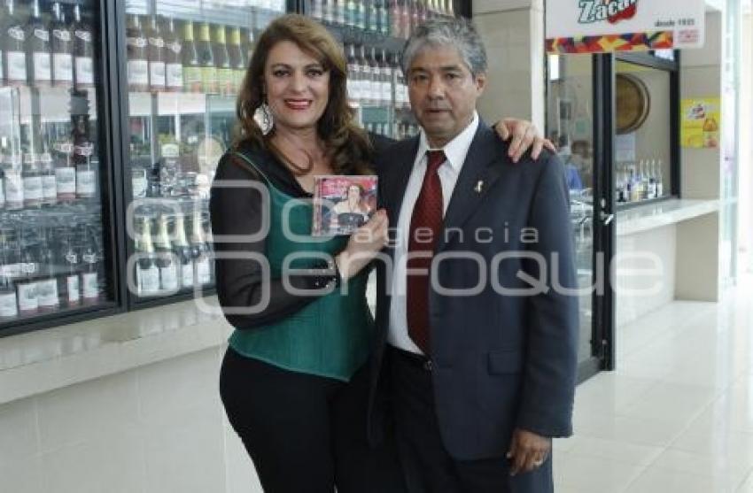 ROSA GLORIA CHAGOYAN PREMIOS YOHUALLI