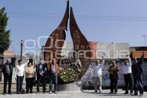 HOMENAJE EN EL MONUMENTO 2 DE OCTUBRE