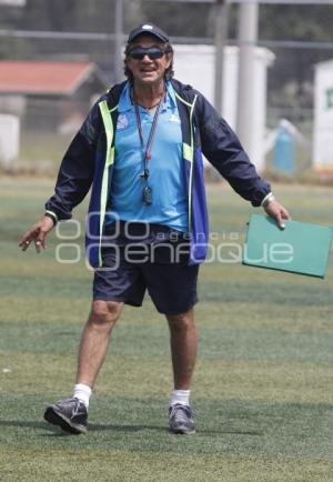 ENTRENAMIENTO DEL PUEBLA DE LA FRANJA