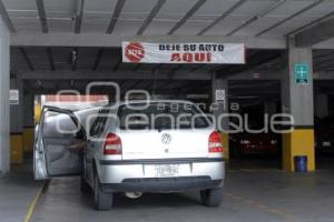ESTACIONAMIENTOS