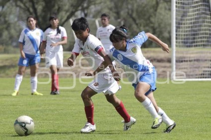 FUTBOL FEMENIL . FRANJITAS VS ANDREAS SOCCER