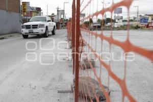 CIEN POR CIENTO PAVIMENTACIÓN CALZADA ZAVALETA