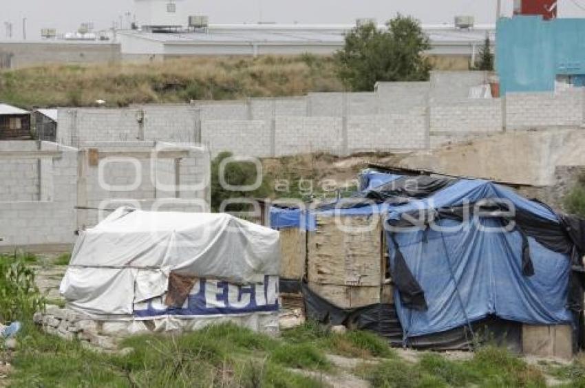 CASAS DE CARTÓN EN BARRANCA