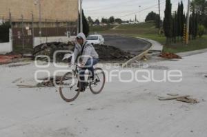 CIEN POR CIENTO PAVIMENTACIÓN CALZADA ZAVALETA