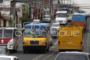 UNIDADES DE TRANSPORTE PÚBLICO