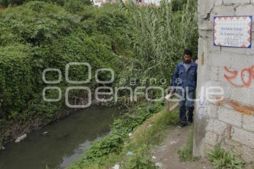 CONCEPCIÓN LA CRUZ . PUENTE PEATONAL