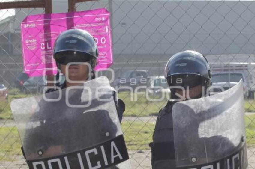 TIANGUIS DE AUTOS VILLA VERDE . CLAUSURA