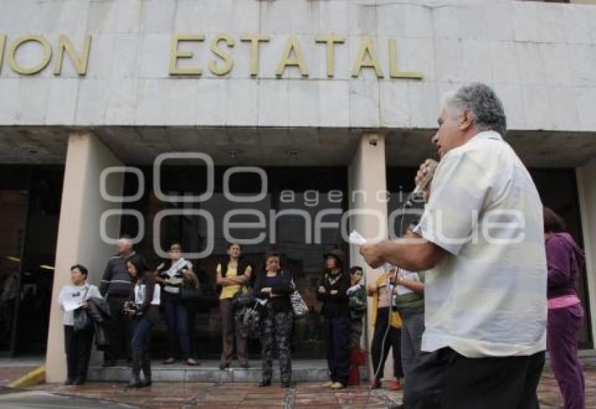 MANIFESTACIÓN SINDICALIZADOS DEL IMSS