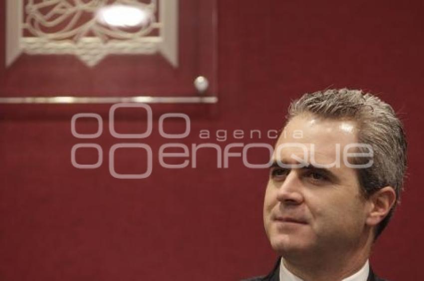 CONGRESO EN ADMINISTRACIÓN ESCOLAR . UPAEP