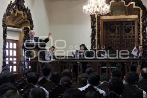 CONFERENCIA DEL ABOGADO JUAN VELÁZQUEZ