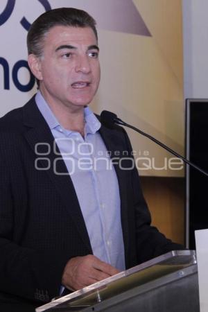 PRESENTA GALI FAYAD FOROS CIUDADANOS