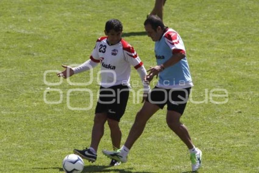 ENTRENAMIENTO LOBOS BUAP