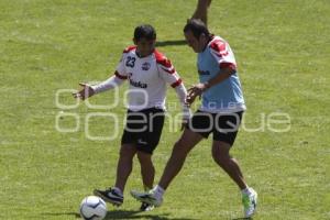 ENTRENAMIENTO LOBOS BUAP